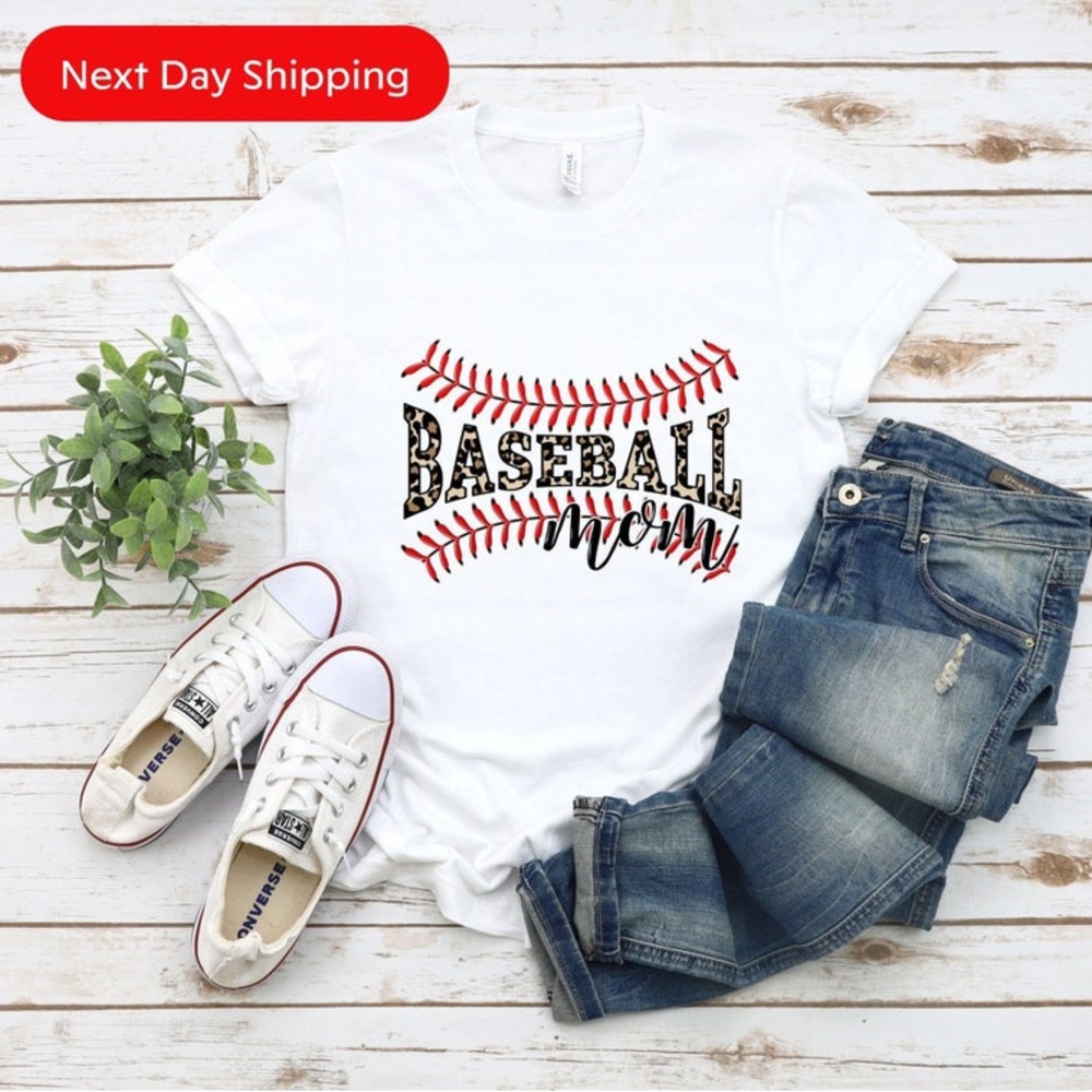 Baseball Mom T-Shirt Graphic Tee White
